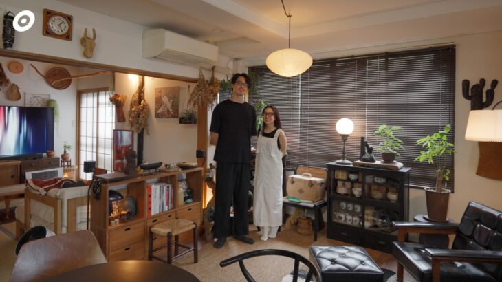 【ルームツアー】家賃約25万｜嗜好品メーカー会社員&美容師夫婦が暮らすアートギャラリーのような2SLDK｜日本の古家具やヨーロッパ名作家具など混在する家具オタクの家｜黒髪